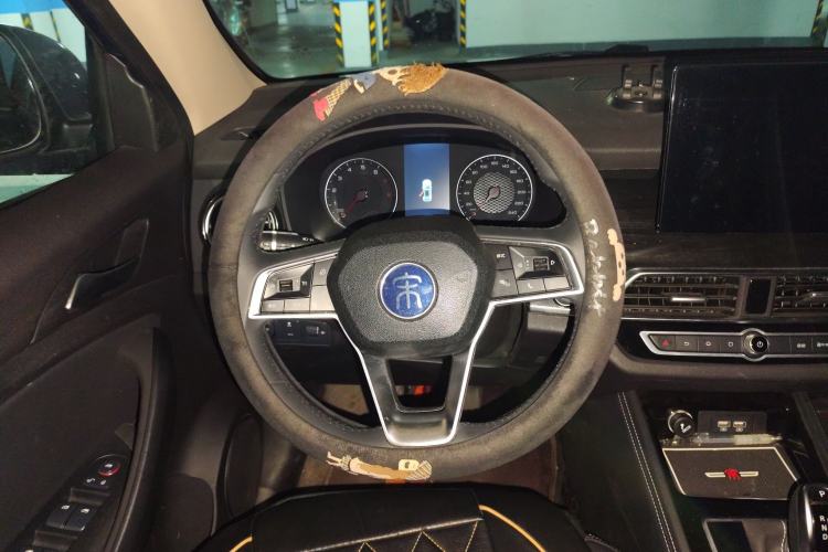 Used BYD Song 2021 Classic Edition 1.5T Automatic Elite Model Steering Wheel