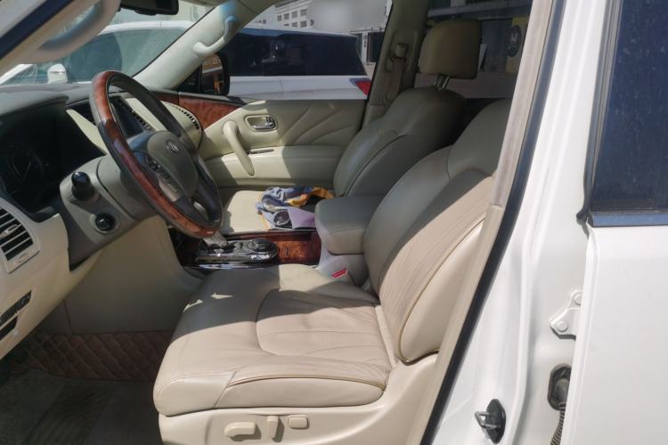 Used Infiniti QX80 2016 5.6L 4WD
