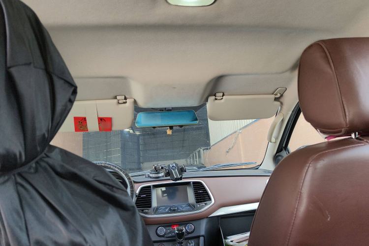 Used Zxauto Terralord 2018 2.5T Diesel Business Edition Two-Wheel Drive Comfort Configuration Standard Double Cabin SD4V25R-100
