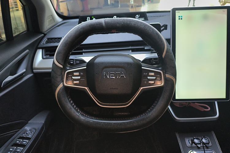 Used NETA V 2021 Long-Range Entertainment Edition Upgrade Model