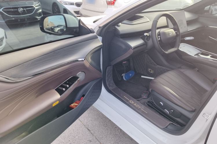 Used CHANGAN NEVO A07 2025 Pure Electric "True Fragrance" Edition 625 Flagship Model Driver Seat