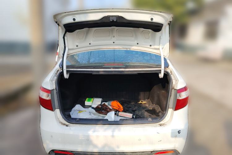 Used Kia K2 2012 Sedan 1.4L MT GLS Commemorative Edition