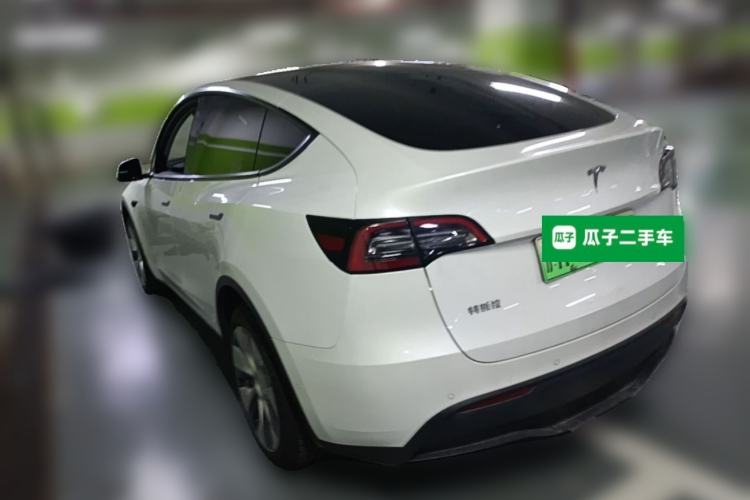 Used Tesla Model Y 2021 Long-Range All-Wheel-Drive Version