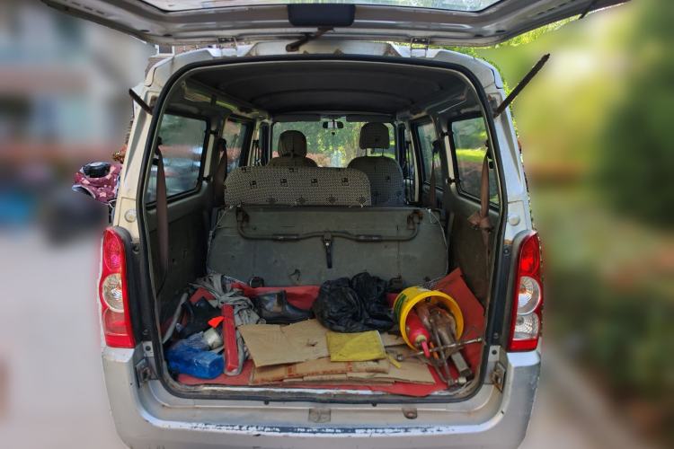 Used Wuling Rongguang 2012 1.2L Extended Basic Version LJY Trunk