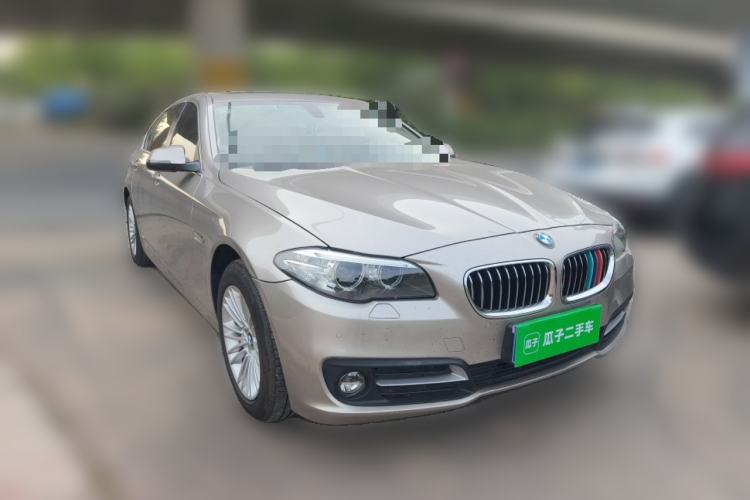 Used BMW 5 Series 2014 525Li Leading Model
