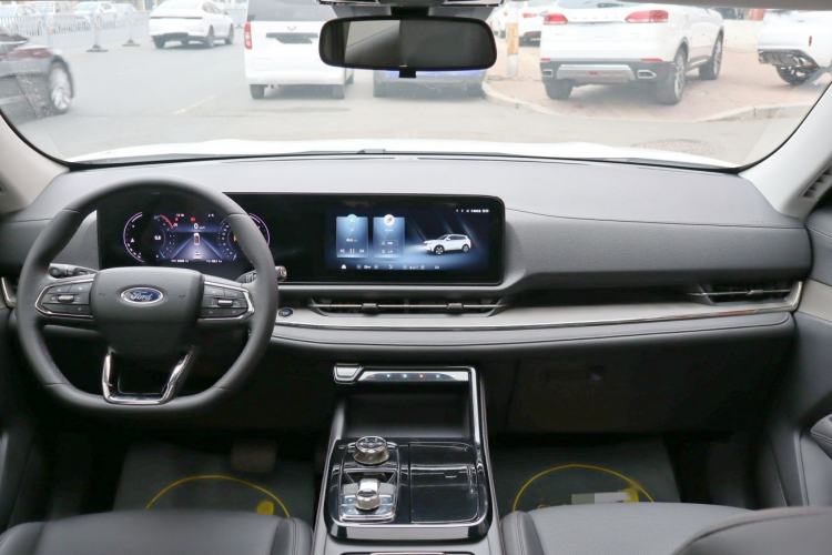 Used Ford Equator Sport 2022 EcoBoost 170 Premier Edition
