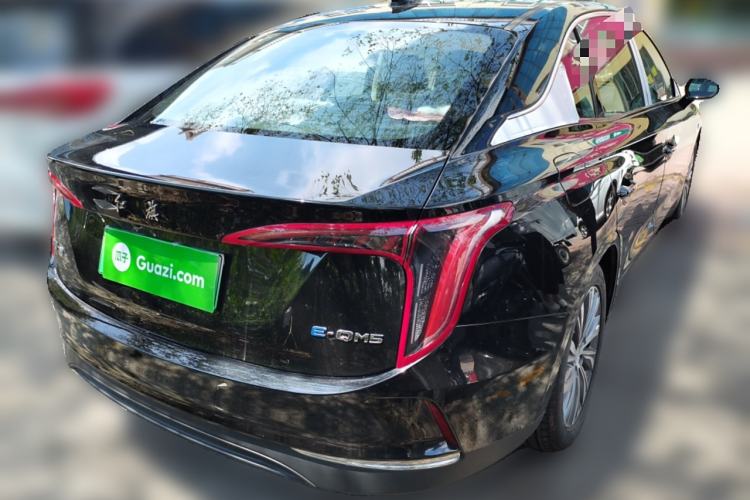 Used Hongqi E-QM5 2024 450km Range Commuter Version
