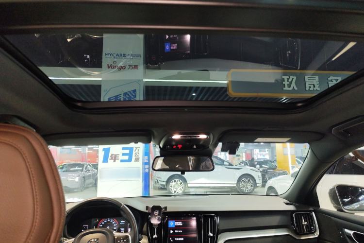 Used Volvo S60 2022 B4 Zhiyi Luxury Edition
