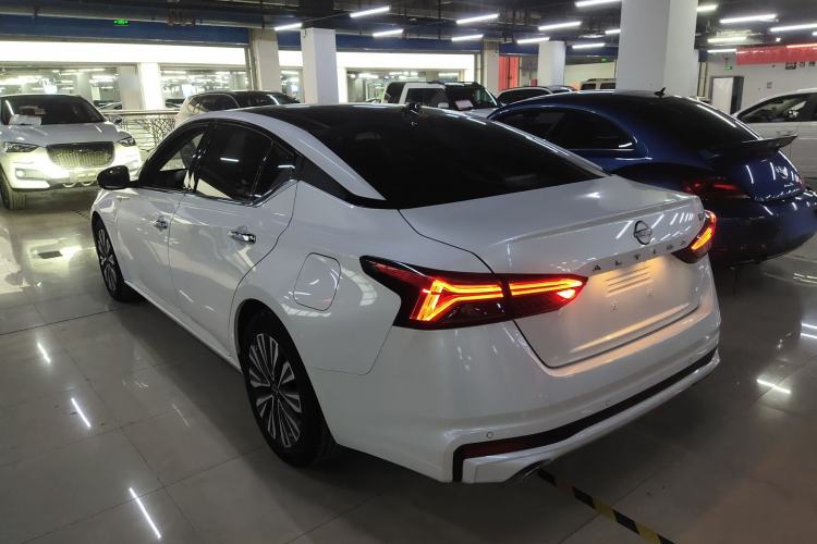 Used Nissan Teana 2022 2.0L XL-TLS Enjoyment Edition
