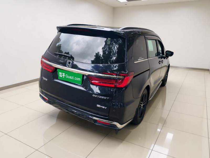 Used Honda Odyssey 2024 2.0L eHEV Sharp·Luxury Edition — 15