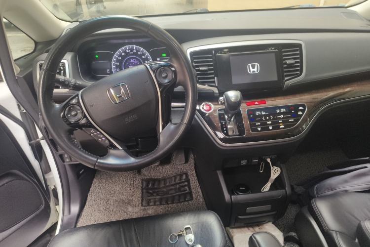 Used Honda Odyssey 2017 2.4L Smart Edition Steering Wheel