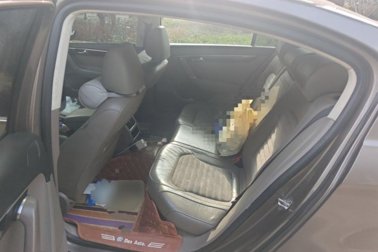 Used Volkswagen Magotan 2015 Facelift 1.8TSI Luxury Model Left Rear Seat