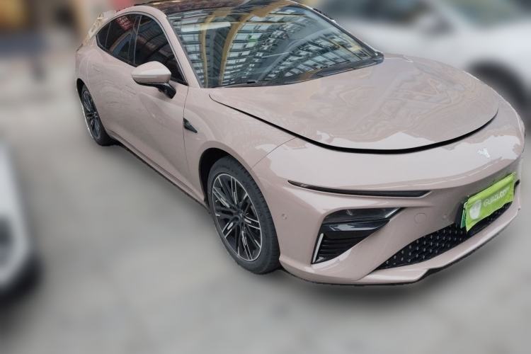 Used NETA S 2022 Extended-Range Version 1160 km Range Rear-Wheel Drive Mid-Grade
