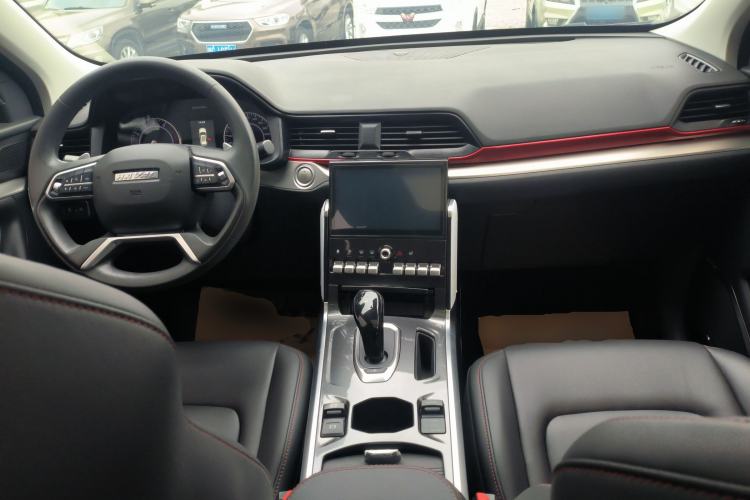 Used Haval H4 2020 Enjoy Edition 1.5T DCT Smart Interior 2