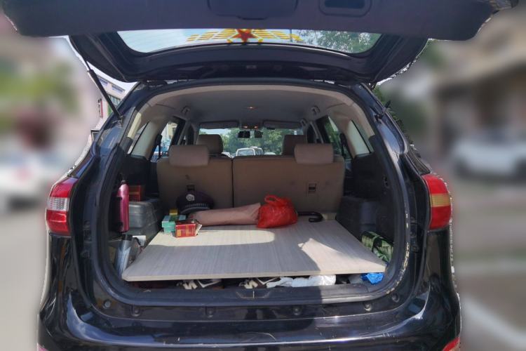 Used JMC Yusheng S350 2013 2.4T Automatic 2WD Diesel Luxury Edition 5 Seats
