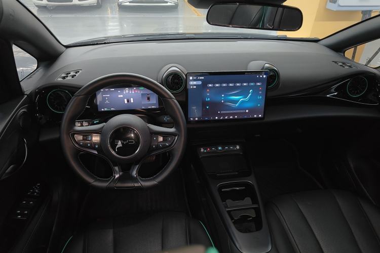 Used BYD Dolphin 2025 Intelligent Driving Version 410 km Fashion Edition
