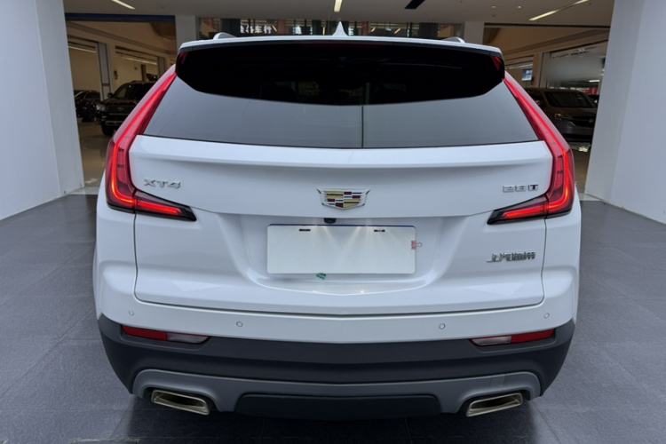 Used Cadillac XT4 2020 Revised Version 28T Two-Wheel Drive Leading Edition Exterior 3
