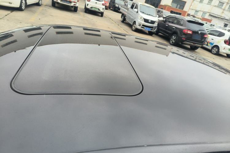 Used Volkswagen Santana 2015 1.6L Manual Comfort Edition
