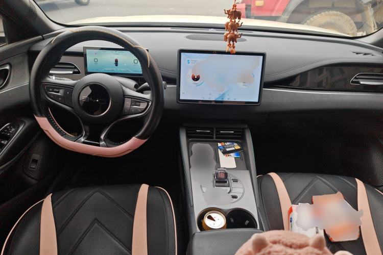 Used BYD Seal 06 New Energy 2024 DM-i 80KM Prestige Model Center Console