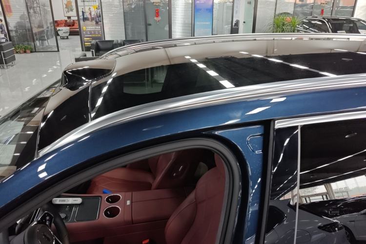 Used Hima AITO M8 2025 Extended-Range Ultra Version 53.4 kWh 5-Seater Edition Roof