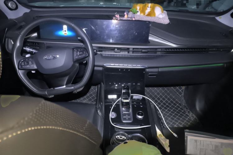 Used Chery Tiggo 8 PLUS 2024 Champion Edition 290TGDI DCT Hao Yue Version 5 Seats