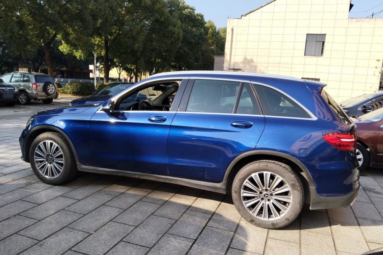 Used Mercedes-Benz GLC 2017 GLC 260 4MATIC Dynamic Edition
