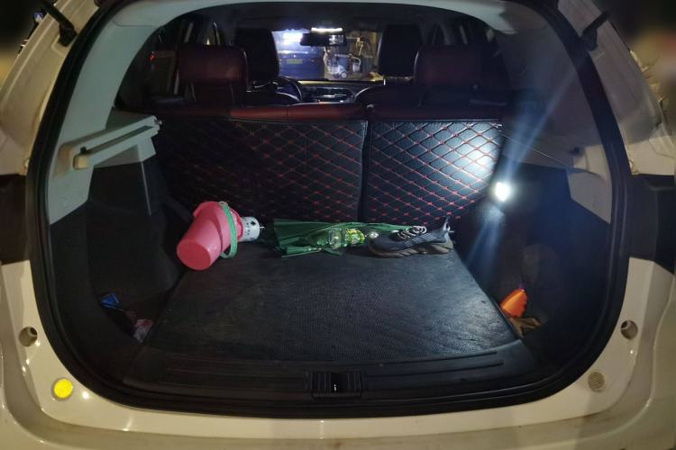 Used MG ZS 2017 1.5L Manual Comfort Edition Trunk