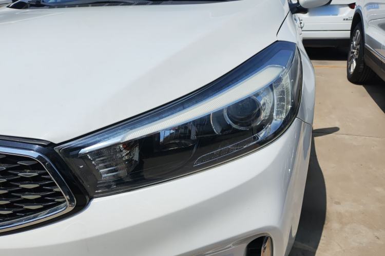 Used Kia K3 2016 1.6L Automatic GLS Left Front Headlight