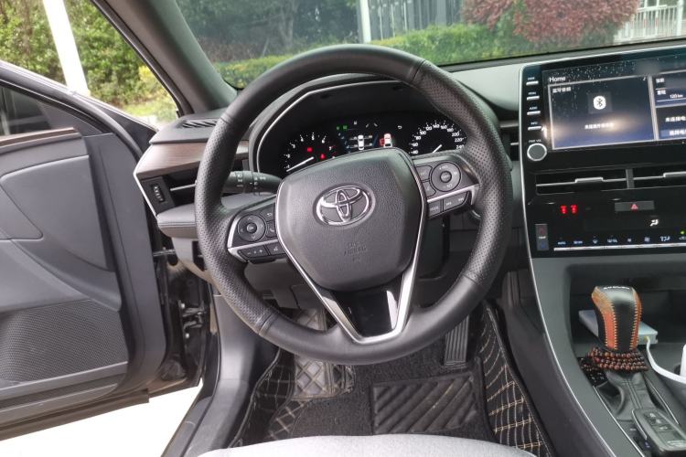 Used Toyota Avalon 2019 2.5L Ambition Version China VI Standard Steering Wheel