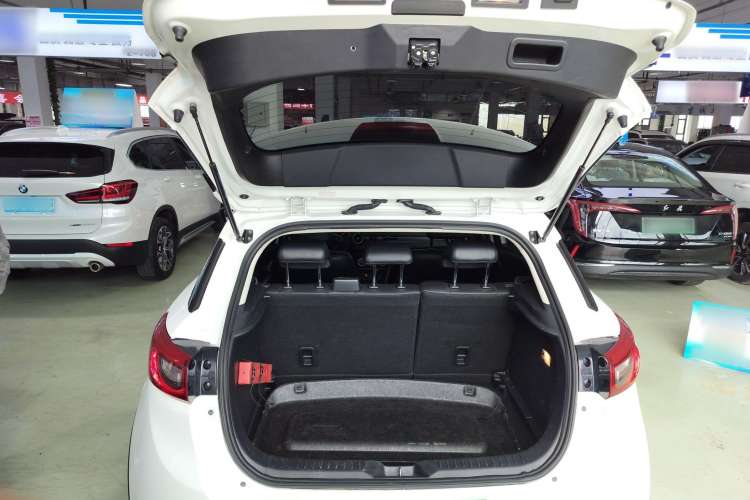 Used Mazda CX-3 2018 2.0L Automatic Prestige Edition
