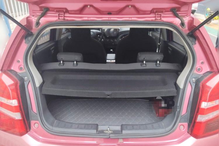 Used Suzuki Alto 2013 1.0L Manual Luxury Model Trunk