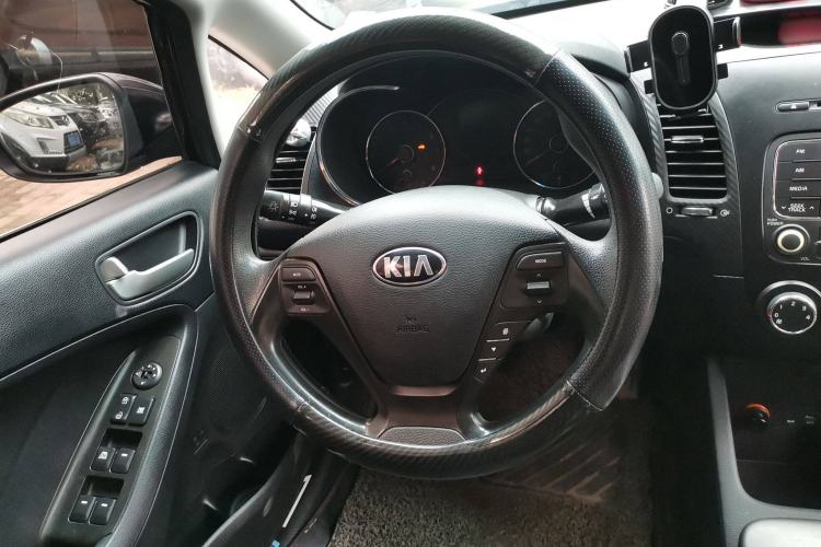 Used Kia K3 2015 1.6L Manual GL