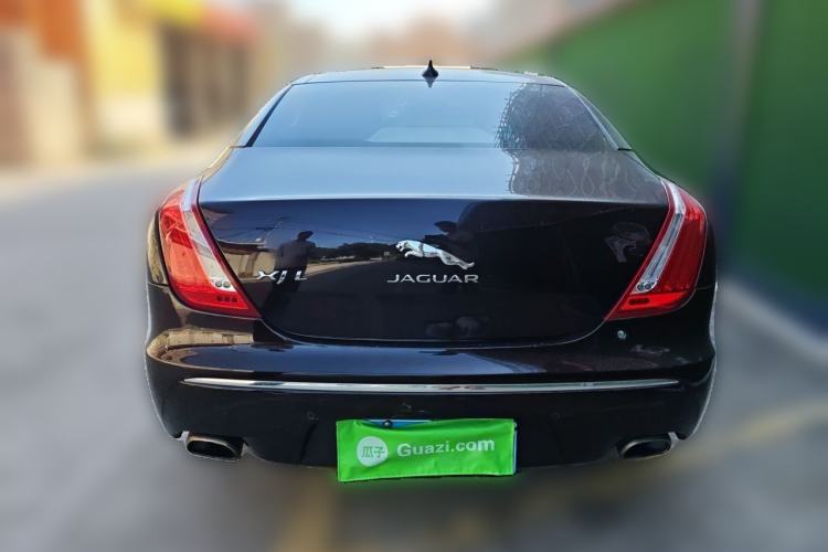 Used Jaguar XJ 2014 XJL 2.0T Two-Wheel Drive Panoramic Business Edition
