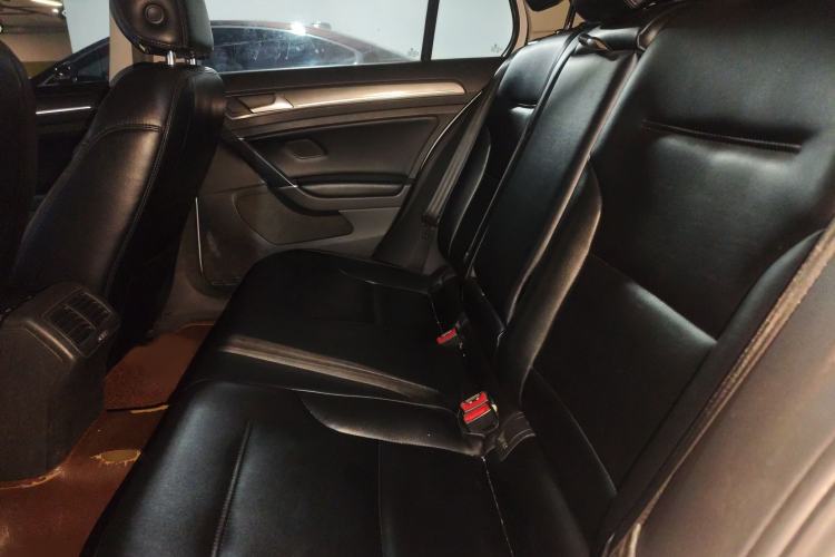 Used Volkswagen Golf 2016 230TSI Automatic Comfort Version