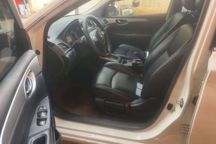 Used Nissan Sylphy 2023 1.6L CVT Comfort Edition Driver Seat