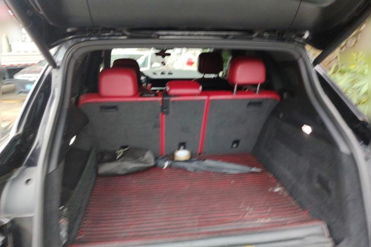 Used Porsche Cayenne 2019 Cayenne 3.0T Trunk