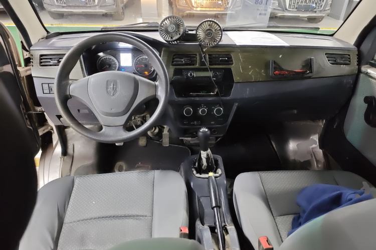 Used Jinbei Hiace X30 2019 1.5L Standard Version China VI SWC15M Center Console