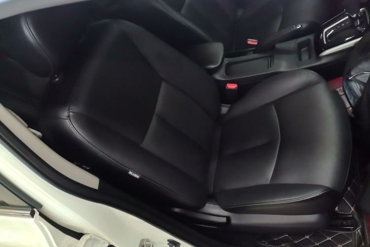 Used Nissan Sylphy 2016 1.6XV CVT Smart Enjoyment Version Right Front Seat