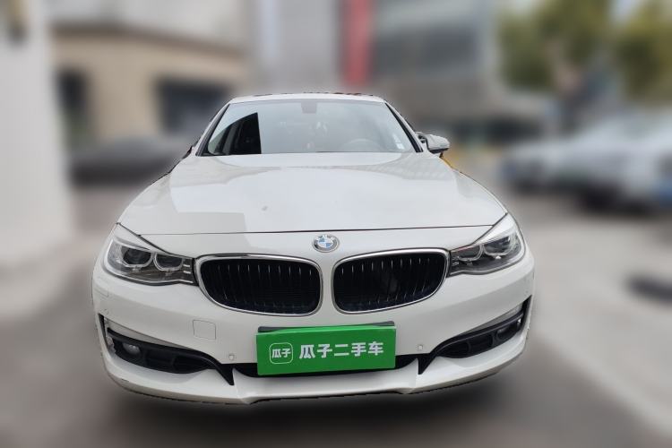 Used BMW 3 Series GT 2016 320i Fashion Model
