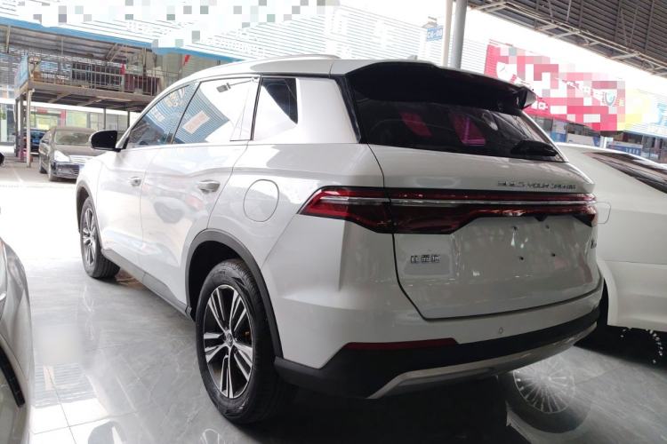 Used BYD Song Pro 2019 1.5T Automatic Prestige Model
