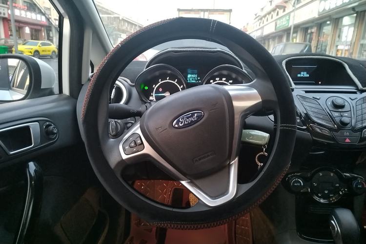 Used Ford Fiesta 2013 Hatchback 1.5L Automatic Sport Model Steering Wheel