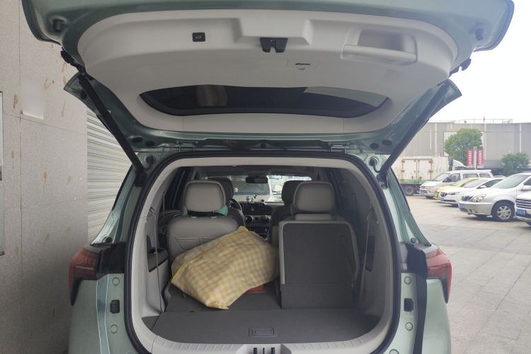 Used FORTHING Yacht 2022 1.5T DCT Lan Yue Edition Trunk