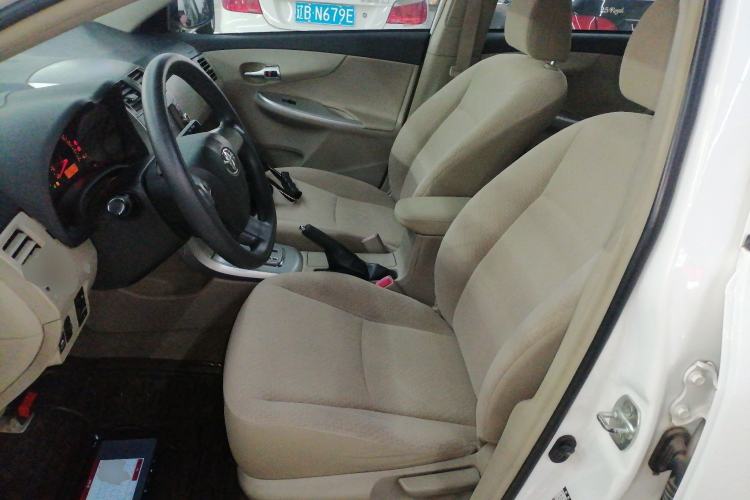 Used Toyota Corolla 2013 Special Edition 1.6L Automatic Cool GL Model
