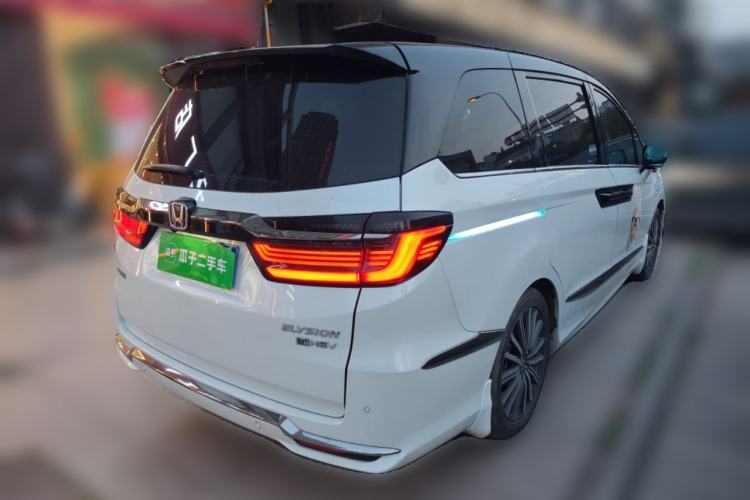 Used Honda Elysion 2022 2.0L eHEV Comfort Version
