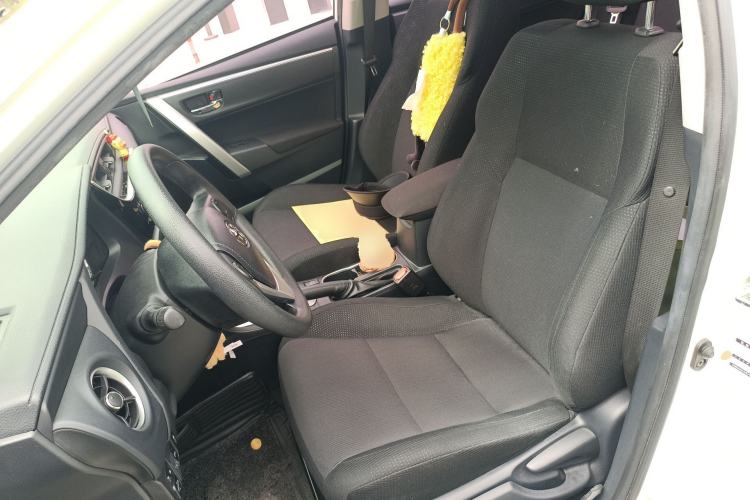 Used Toyota Levin 2017 Revised Version 185T CVT Elite Edition China VI Standard
