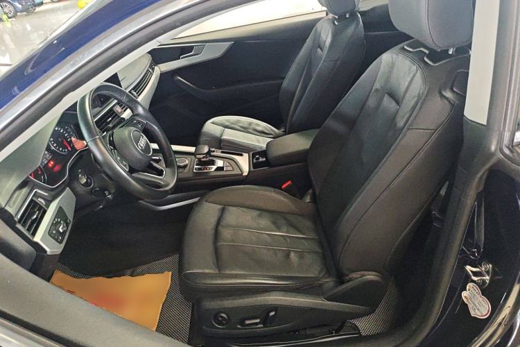 Used Audi A5 2020 Coupe 40 TFSI Fashion Edition China VI Emission Standard