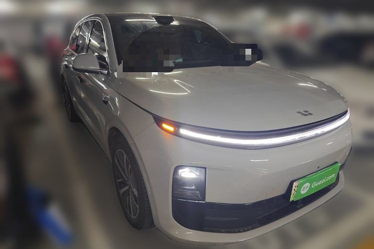 Used Li Auto L6 2024 Max Front Right 45 Deg