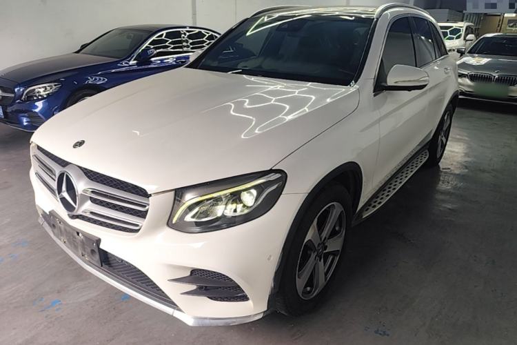 Used Mercedes-Benz GLC 2017 GLC 260 4MATIC Luxury Model