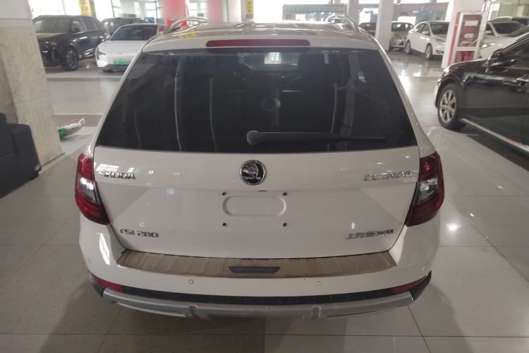 Used Skoda Octavia 2018 Station Wagon TSI280 DSG Luxury Edition Rear