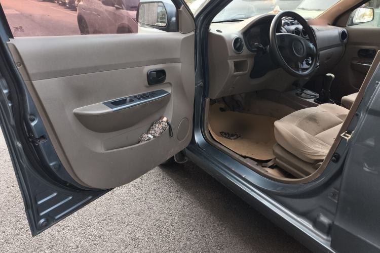 Used Wuling Hongguang 2010 1.2L Standard Version China IV Driver Seat